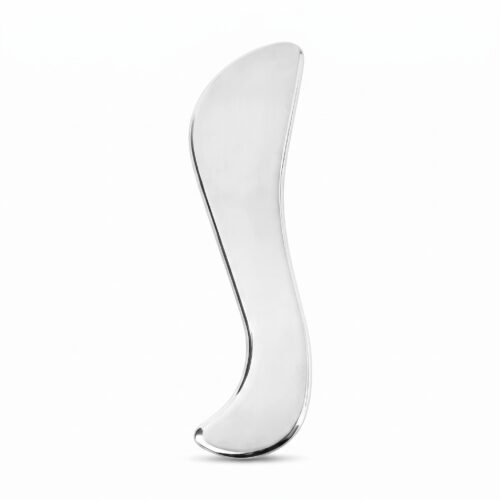 La Lame Courbe en acier inoxydable, vue de face sur fond blanc La Lame Courbe en acier inoxydable, vue de face sur fond blanc